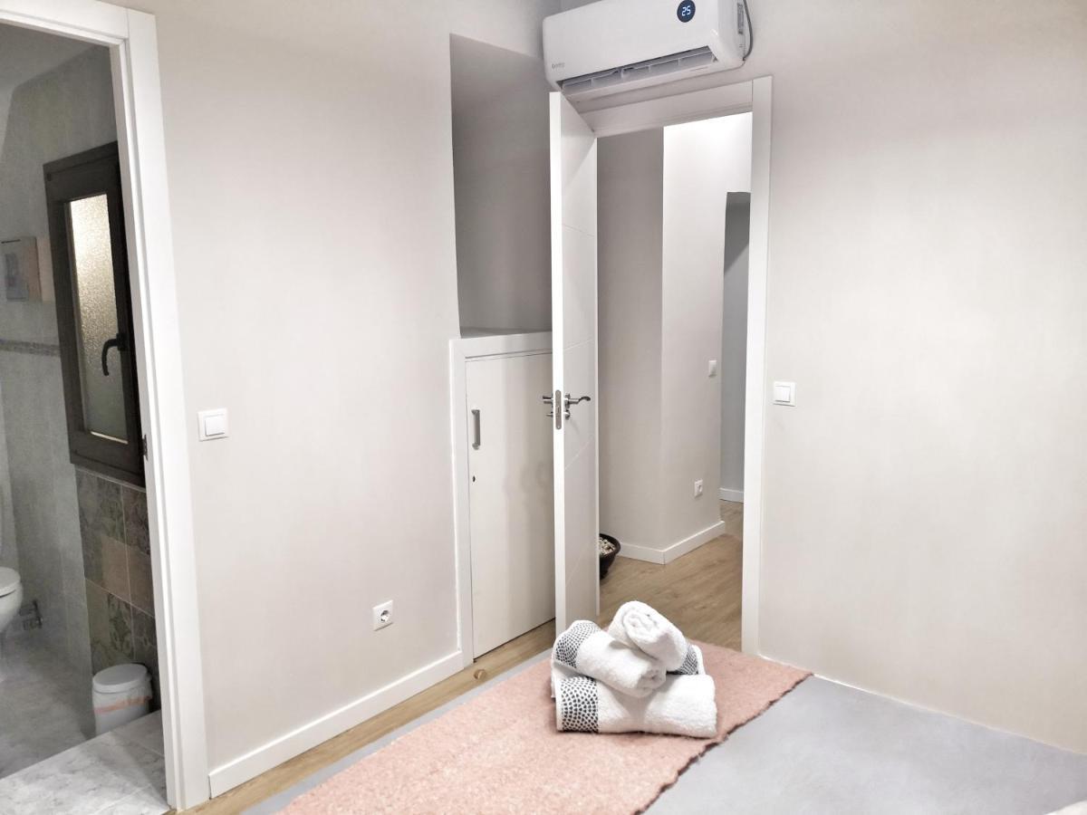 Apartamento Ilarcuris Con Patio Privado Toledo Exterior foto